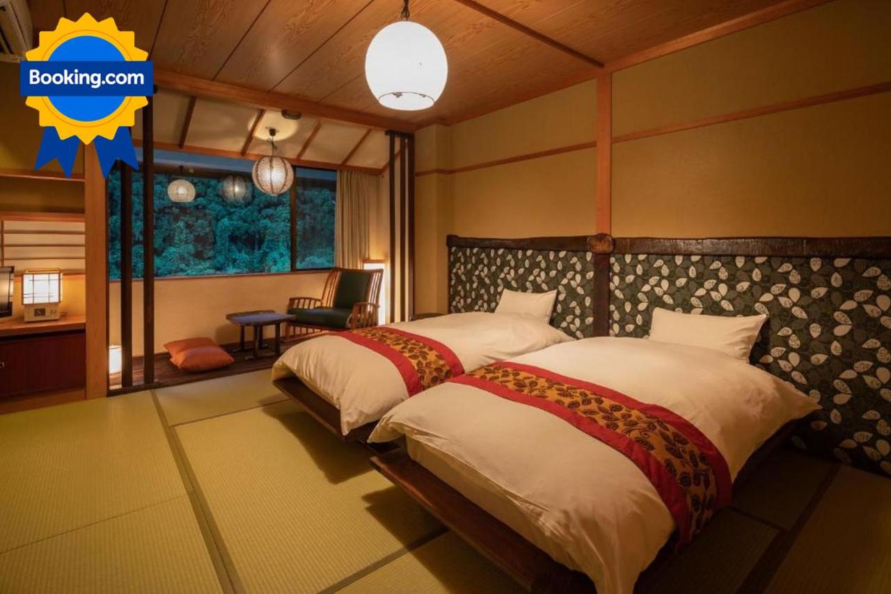 Ryokan Gizan Takayama  Buitenkant foto